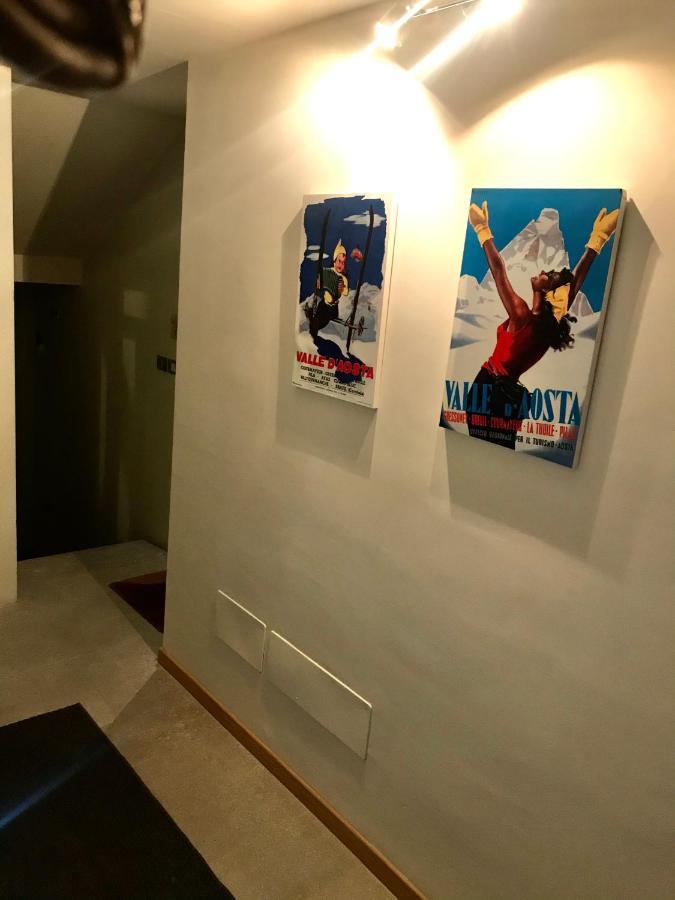 Aymon De Challant Appartement Aosta Luaran gambar